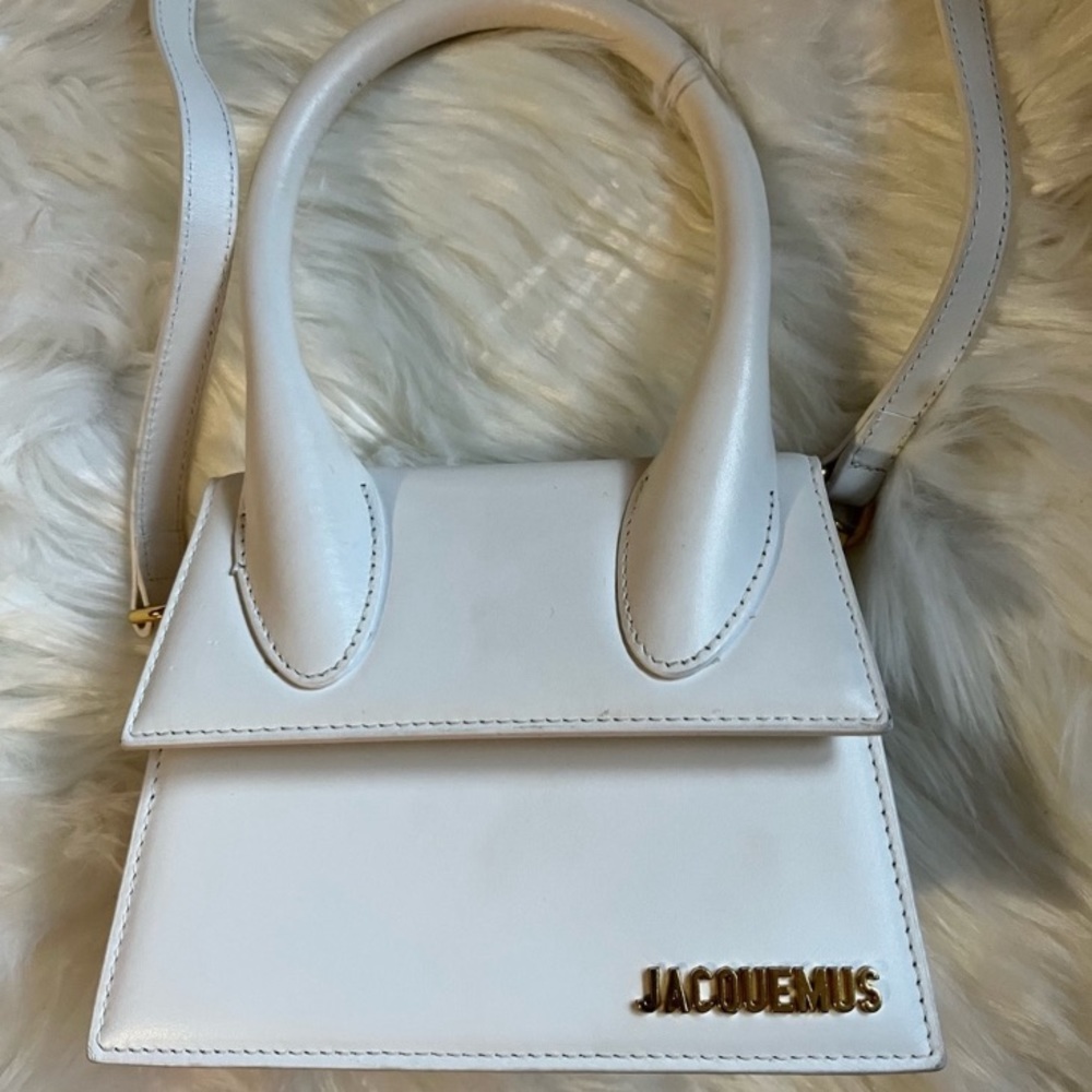 Jacquemus Le Chiquito Moyen Bag - Picture 11 of 13